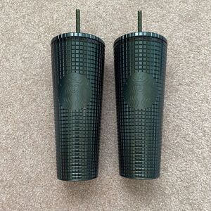 2 Starbucks Holiday Green Grid Tumbler Cold Cups - Venti 24 oz NWT Brand new